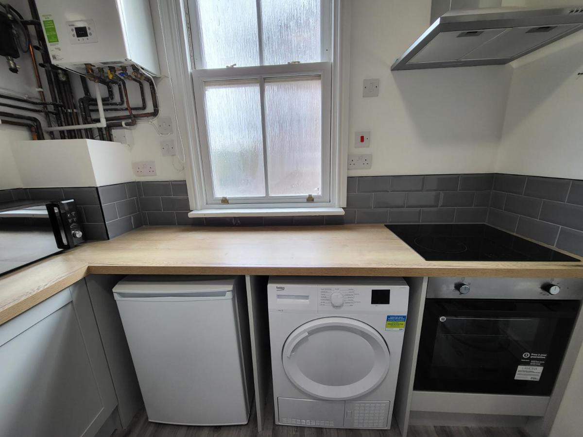 Nottingham Forest Rd, Short Stays Экстерьер фото
