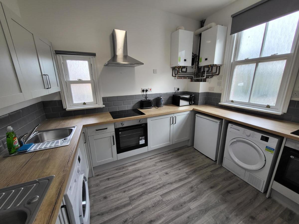 Nottingham Forest Rd, Short Stays Экстерьер фото